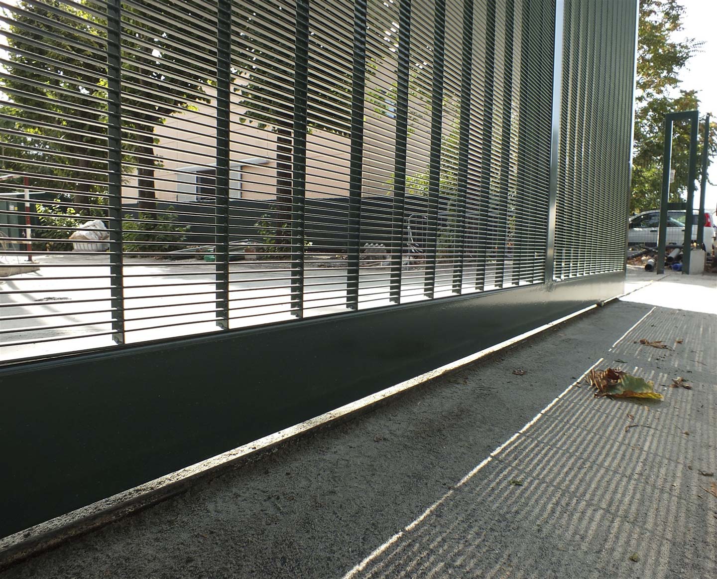 Recinzione e Cancelli a Bologna: Cancelli in Ferro by Edilgrid